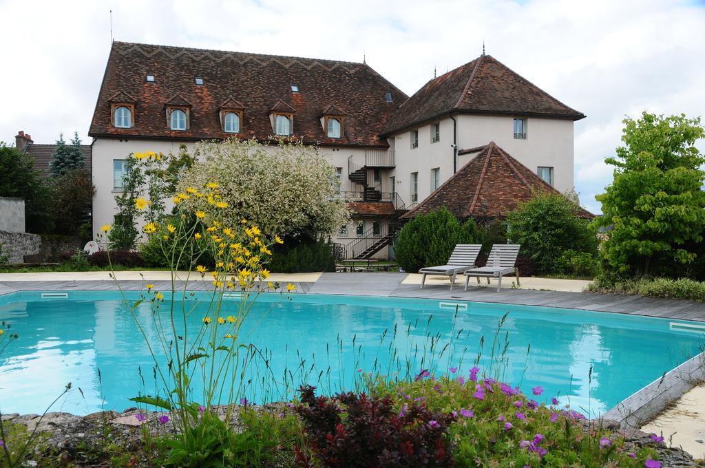 סאולאו Hostellerie De La Tour D'Auxois מראה חיצוני תמונה